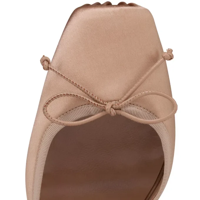 Cassia Bağcıklı – 100 mm Bantlı Topuklu Ayakkabı – Krep Saten – Nude 2 – Kadın Cassia Bağcıklı – 100 mm Bantlı Topuklu Ayakkabı – Krep Saten – Nude 2 – Kadın