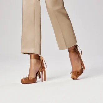 Cassia Bağcıklı – 100 mm Bantlı Topuklu Ayakkabı – Krep Saten – Nude 4 – Kadın Cassia Bağcıklı – 100 mm Bantlı Topuklu Ayakkabı – Krep Saten – Nude 4 – Kadın