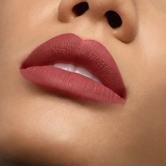 Rouge Louboutin Velvet Matte – Mat Ruj – Bare Rococotte 013M