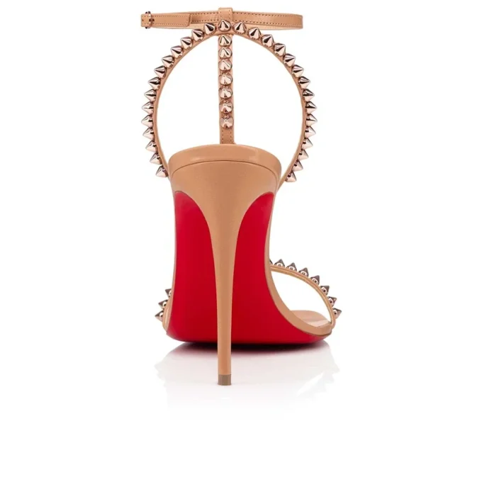 So Me – 100 mm Bantlı Sandalet – Kid Deri ve Çiviler – Blush – Kadın So Me – 100 mm Bantlı Sandalet – Kid Deri ve Çiviler – Blush – Kadın